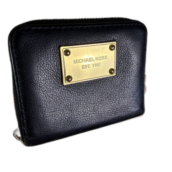 Michael Kors Black Leather Zippered Women's Wallet, EUC, Bills, Coin Pocket - Picture 1 of 12